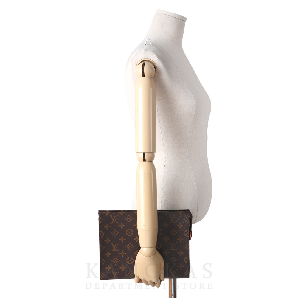 LOUIS VUITTON(USED)루이비통 토일레트리 26